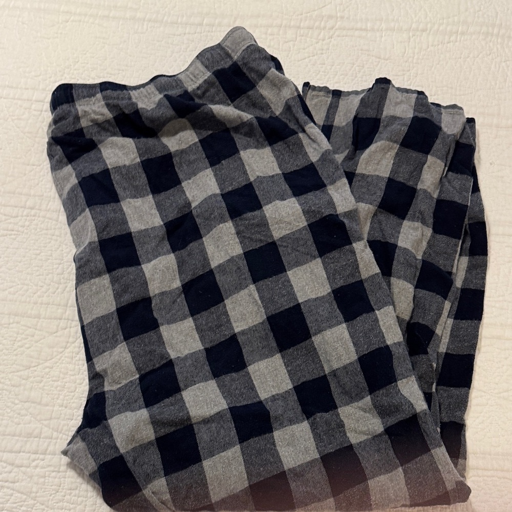 Old Navy Navy Blue and Gray Plaid sleep pants